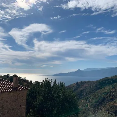 The Donkey House, Pragmatefti Holiday home