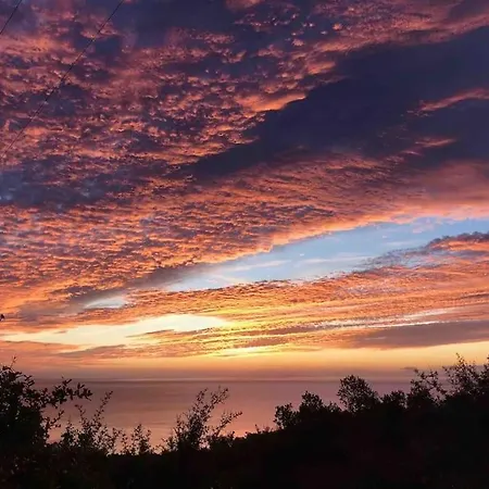 The Donkey House, Pragmatefti Holiday home