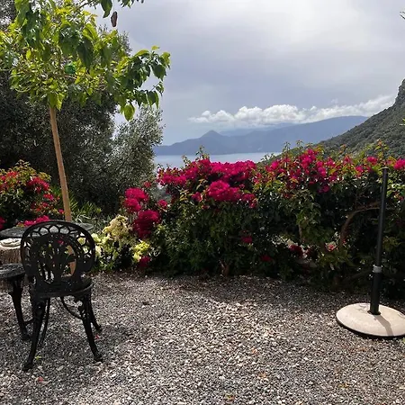 Holiday home The Donkey House, Pragmatefti Leonidio