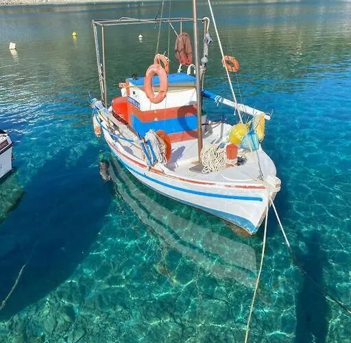 Ferienhaus The Donkey House, Pragmatefti Leonídion